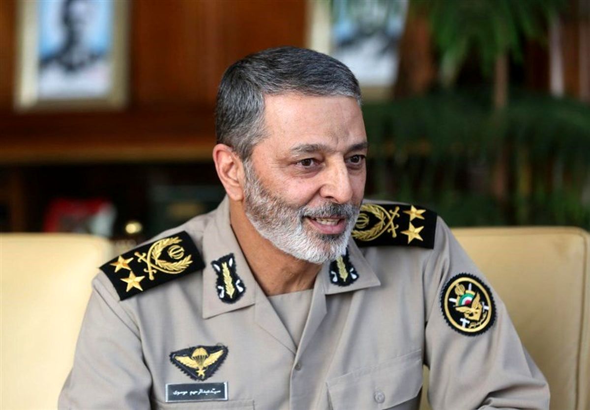 اخلاق مهمترین عامل قدرت در نظریه‌های دفاعی رهبر انقلاب است