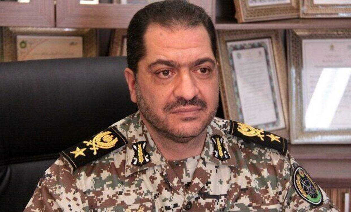 دشمنان جرات نگاه چپ به آسمان ایران را ندارند